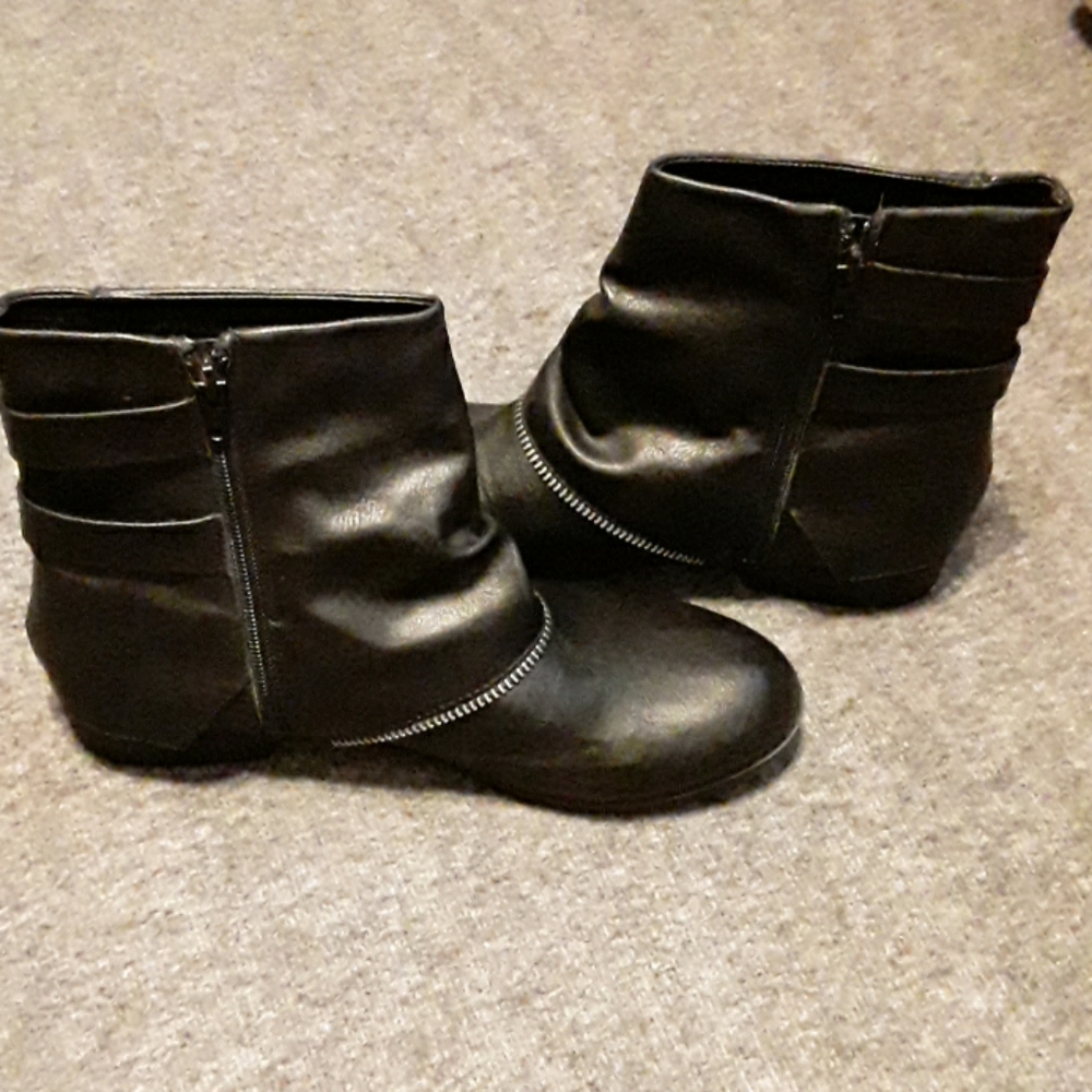 🎉 2/$10 Roebuck & Co. Ankle boots